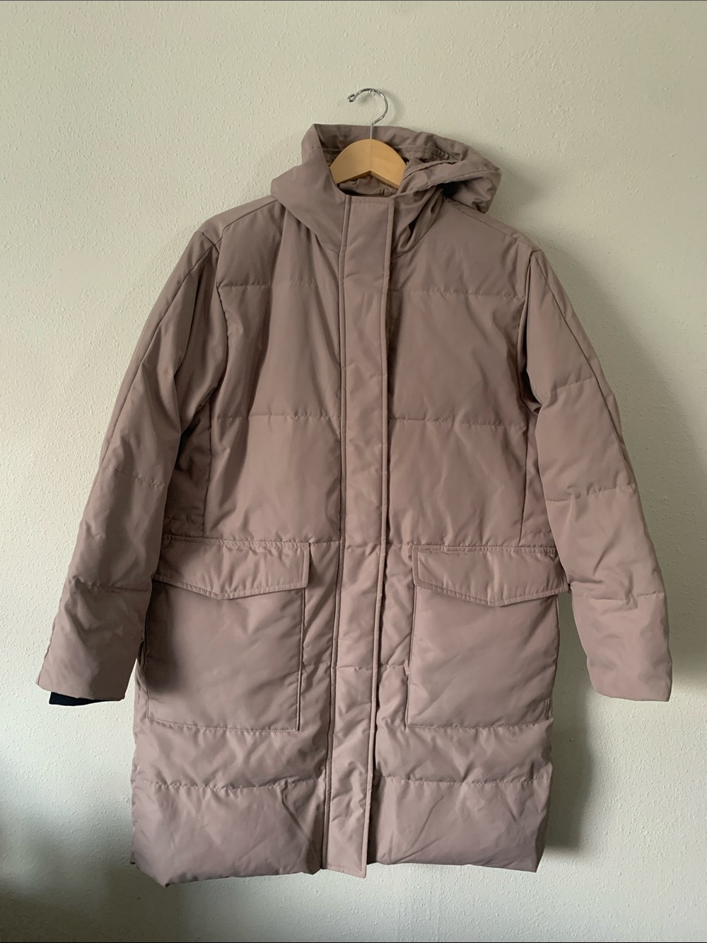 Everlane “The Long Puffer” in Brown Sugar